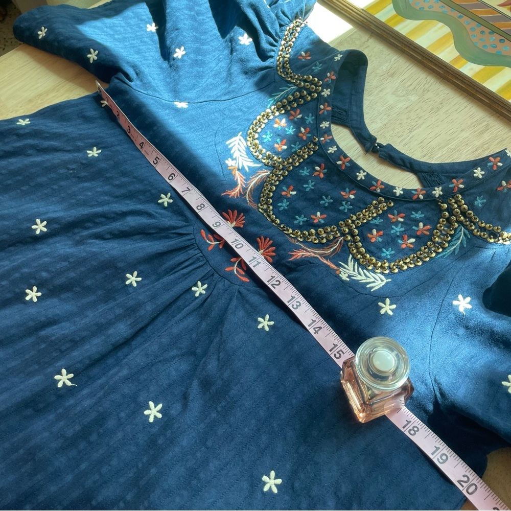 ANTHROPOLOGIE Blue Embroidered Dress with Flutter Sleeves. Lined. Pockets. Sm - Picture 11 of 13